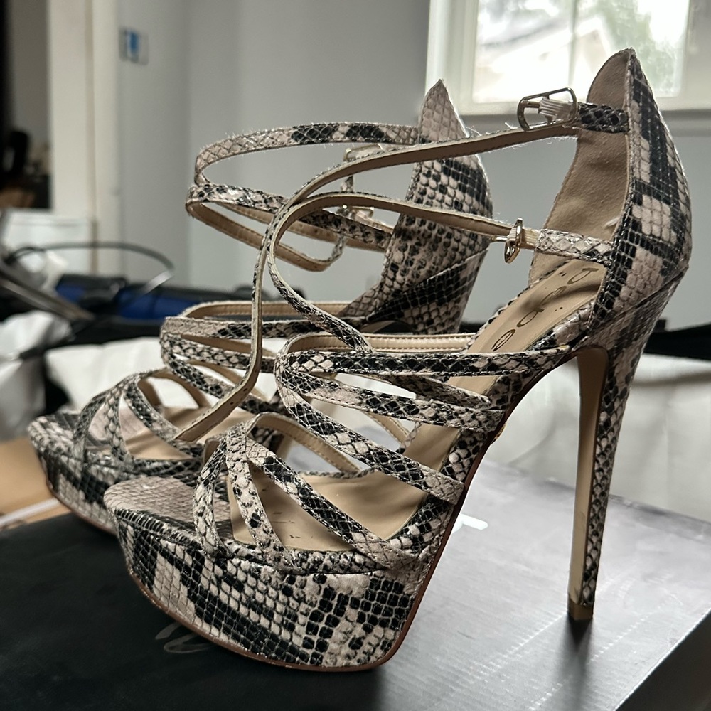 Bebe Bastlová Sandra Python Strappy Sandal 
Size 7 (fits 7.5/8)